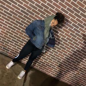 Meet your Posher, Lauryn